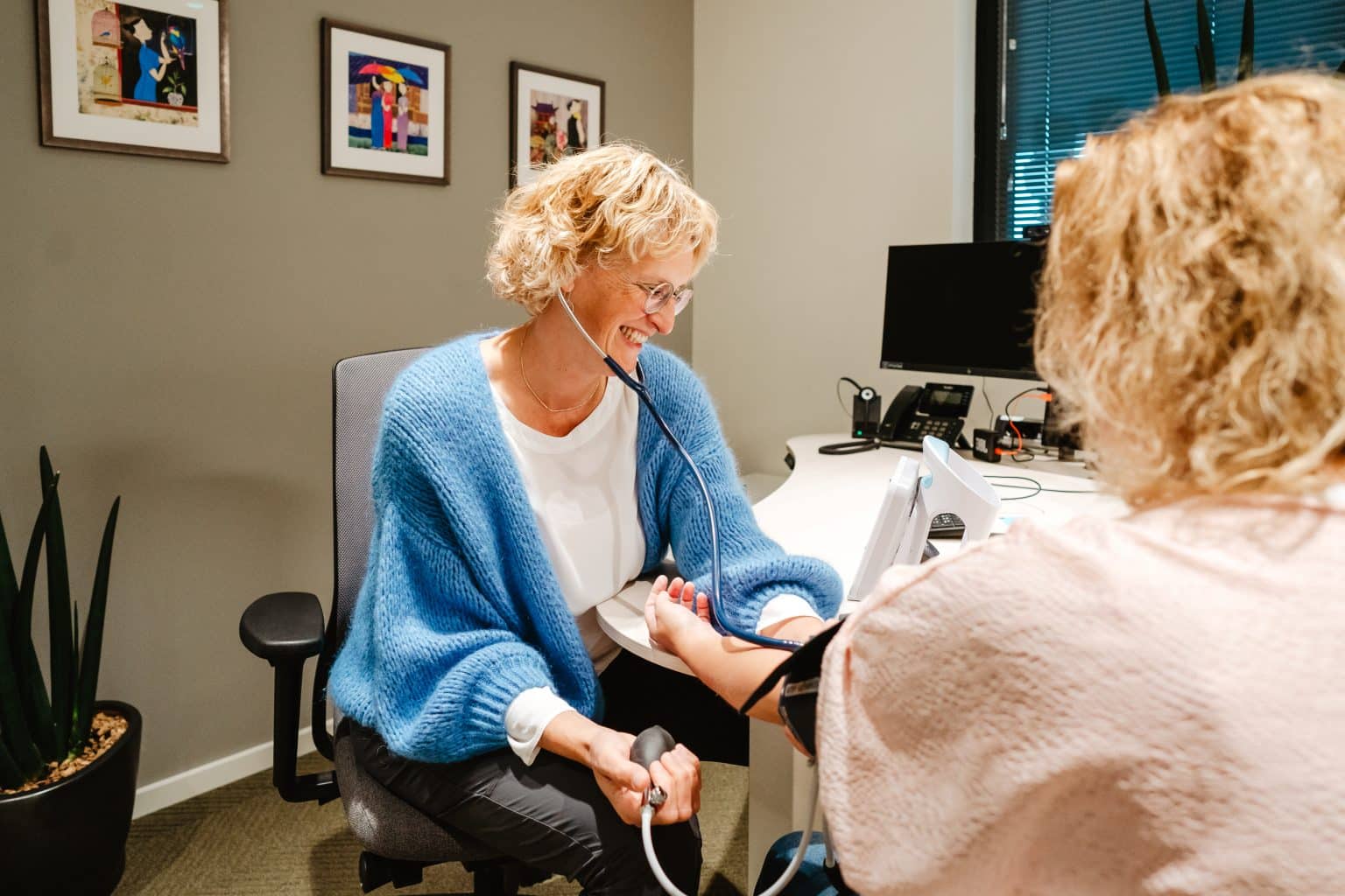 Handleiding Functiewaardering Huisartsenzorg (FWHZ) - LHV